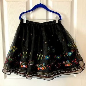 Hanna Andersson Twilight Black Organza Embroidered Skirt Sz 130